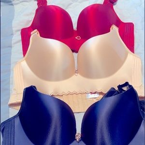 Brand new bras-never worn. Size 40D